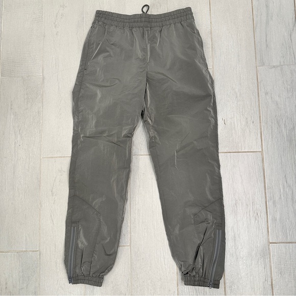 Aritzia TNA Dope Dyed Trackpants - Picture 4 of 8